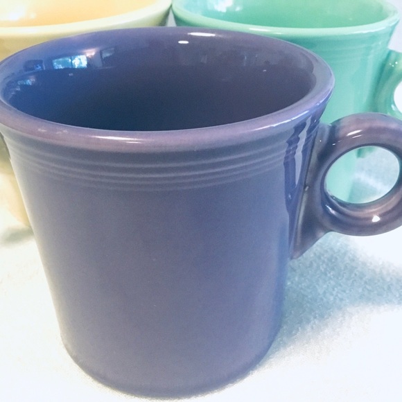 LOT OF 3 FIESTAWARE HOMER LAUGHLIN "TOM & JERRY" RING HANDLE COFFEE MUGS CUPS. - Picture 3 of 10